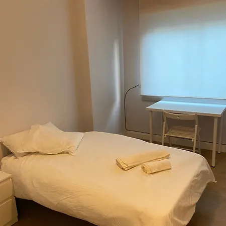 Piso Estacion De Tren -bus Soleado Lägenhet