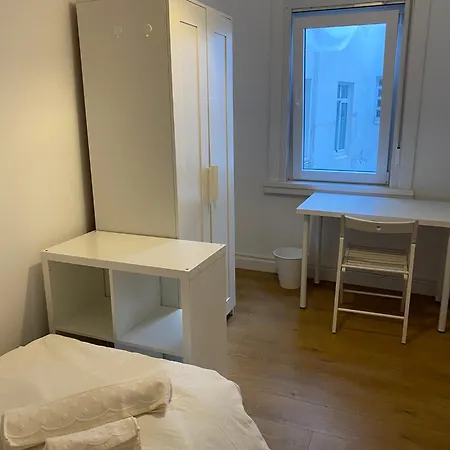 Piso Estacion De Tren -bus Soleado Lägenhet *